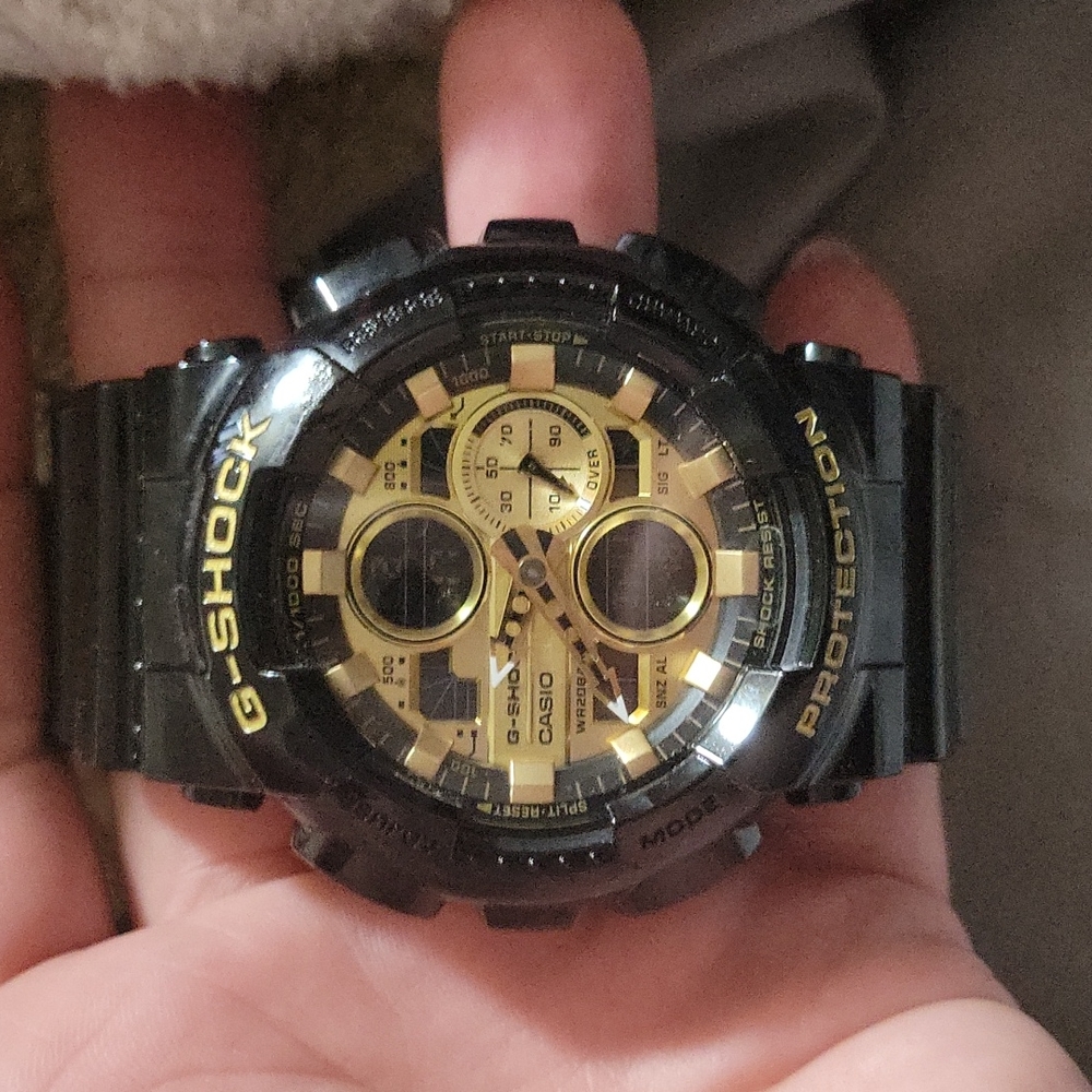 Men's g shock watch